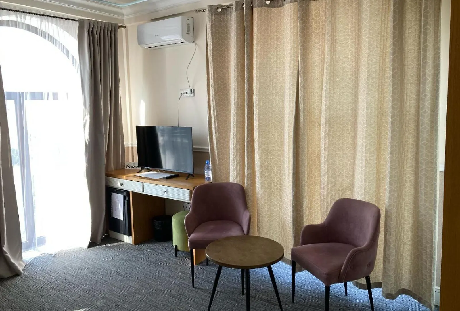 Mountain View Boutique Hotel 알마티